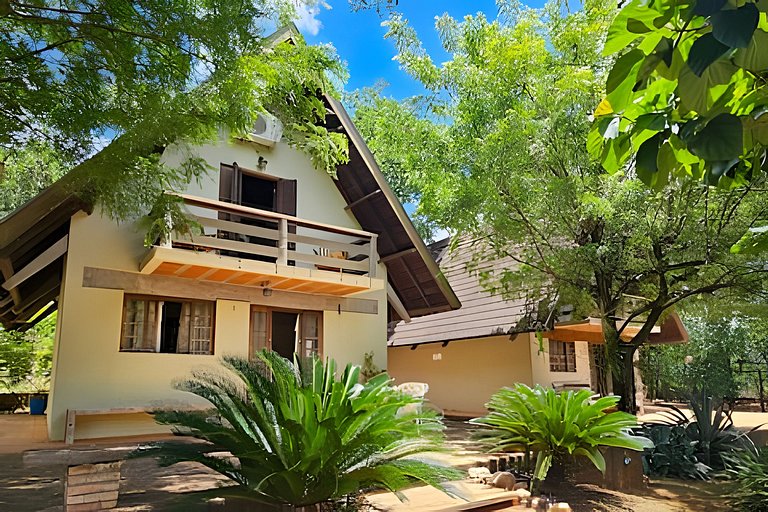 Chalé Bem Brasil 3: Aconchego para até 10 Pessoas