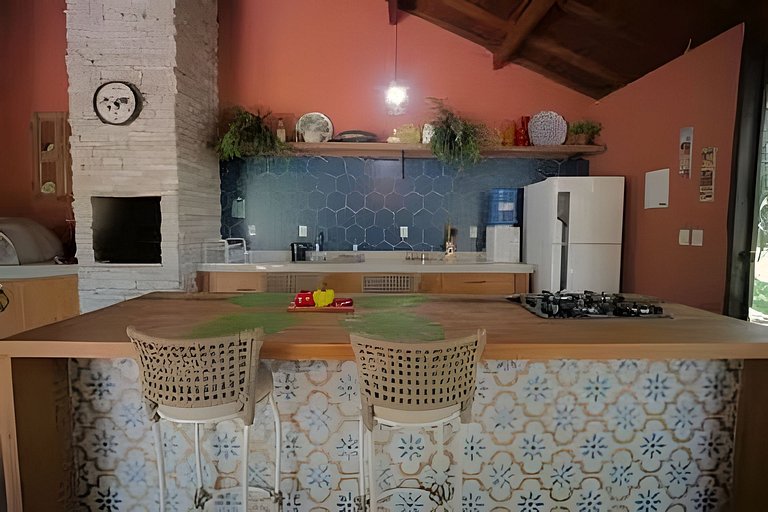Casa da Árvore em Bonito, com piscina e 3 suítes