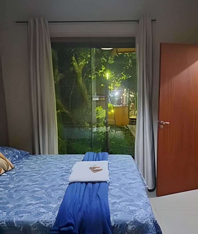 Casa da Árvore em Bonito, com piscina e 3 suítes