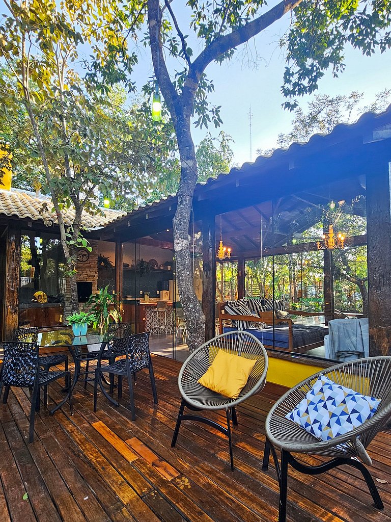 Casa da Árvore: Charme natural próximo ao centro