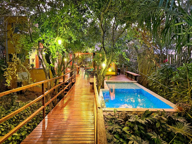 Casa da Árvore: Charme natural próximo ao centro