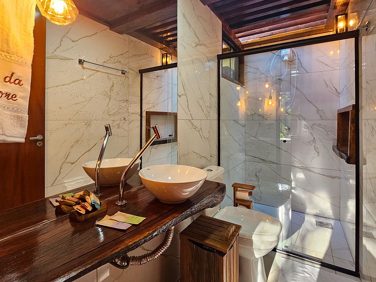 Casa da Árvore: Charme natural próximo ao centro