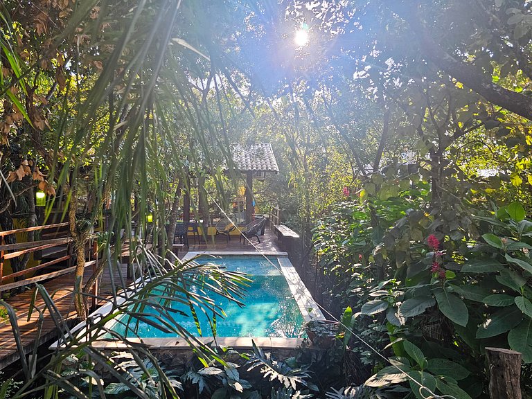Casa da Árvore: Charme natural próximo ao centro