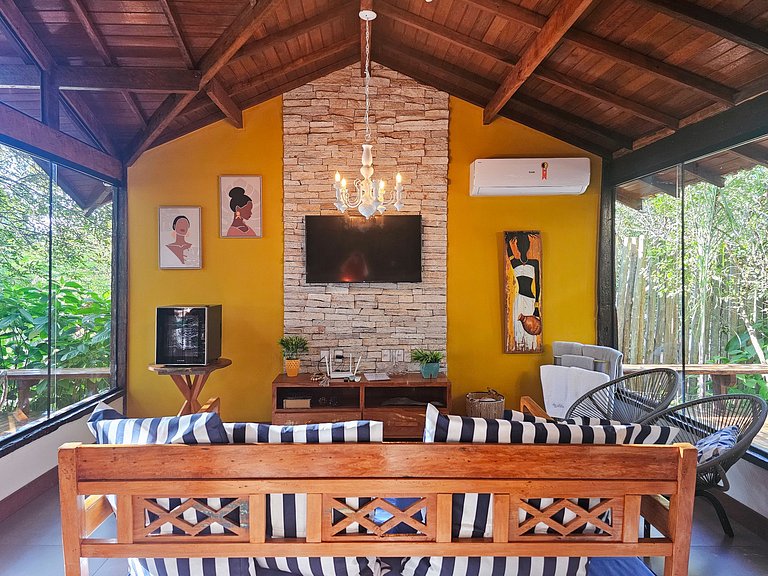 Casa da Árvore: Charme natural próximo ao centro