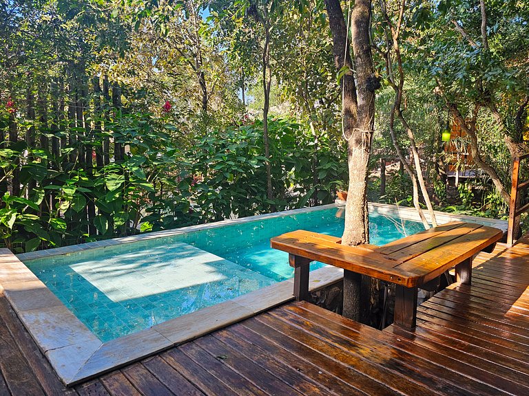 Casa da Árvore: Charme natural próximo ao centro
