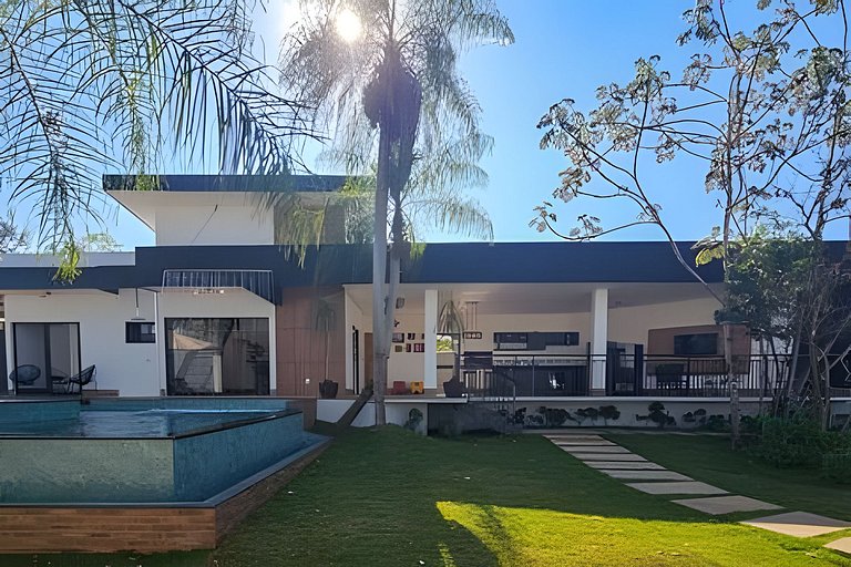 Casa da Cascata, nova, piscina, vista, alto padrão