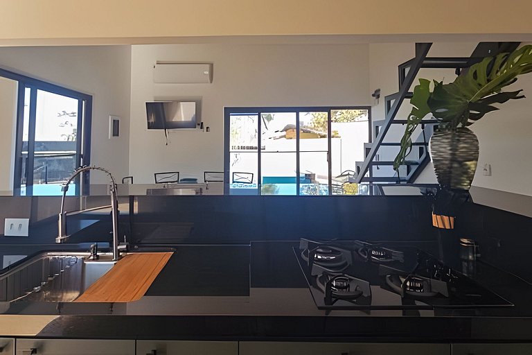 Casa da Cascata, nova, piscina, vista, alto padrão