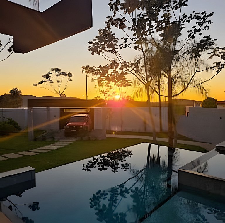 Casa da Cascata, nova, piscina, vista, alto padrão