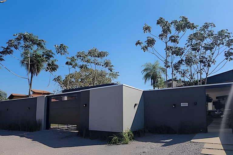 Casa da Cascata, nova, piscina, vista, alto padrão