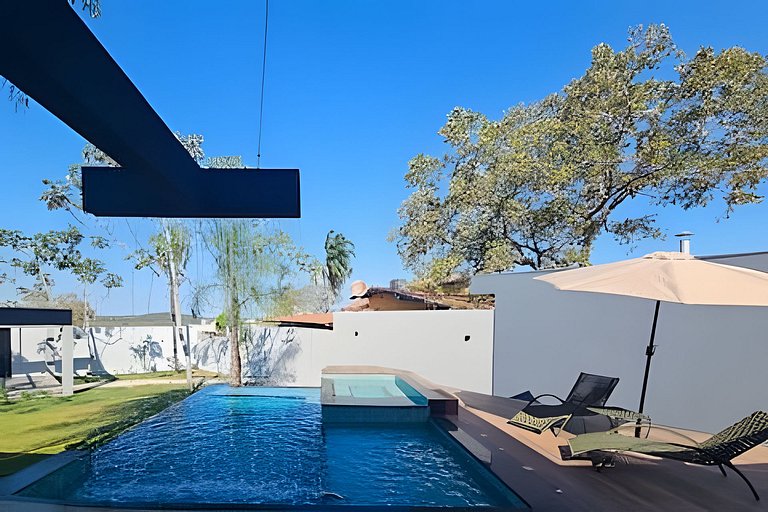 Casa da Cascata, nova, piscina, vista, alto padrão