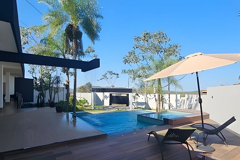 Casa da Cascata, nova, piscina, vista, alto padrão